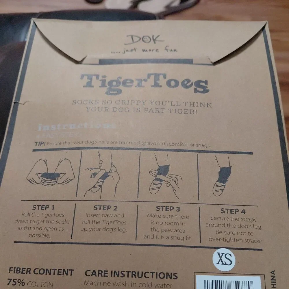 Tiger Toes - Dog Premium Grip Socks With Strap- Size XS(4 Socks)